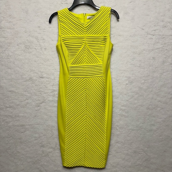 Calvin Klein Dresses & Skirts - Calvin Klein textured sleeveless sheath dress